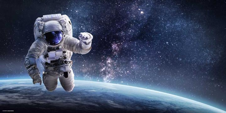 Produktbild CoverYourDesk Schreibtischunterlage Astronaut im Weltall