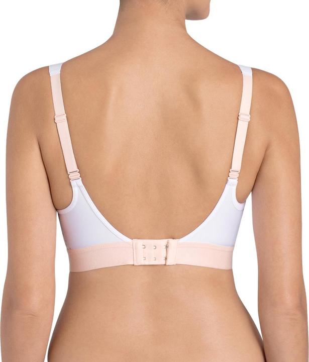 Actual product image Triumph Triaction Extreme Lite Sports Bra (75 D)