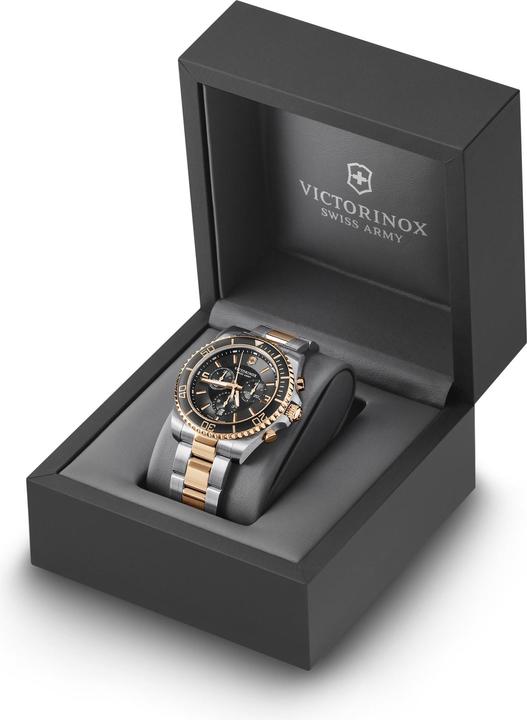 Actual product image Victorinox Maverick Chrono 43, 5N 2T, BLK dial, 5N 2T SST br (Chronograph, Diving watch, 43 mm)