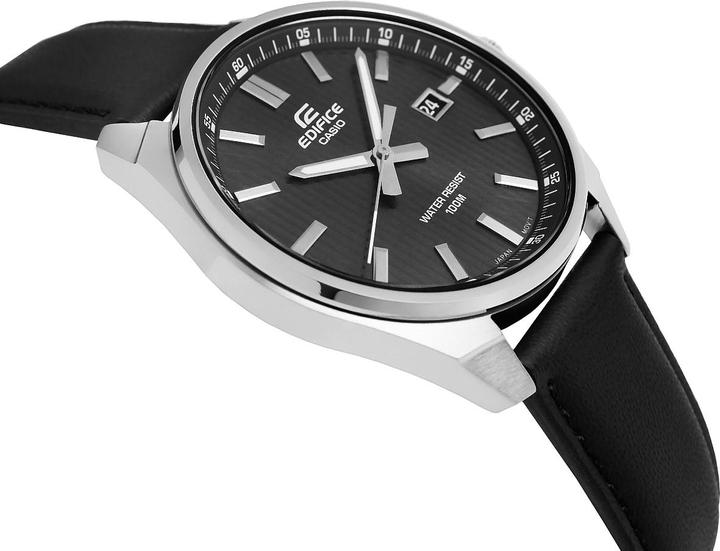Actual product image Casio EFV-150L-1AVUEF (Analogue wristwatch, 43 mm)