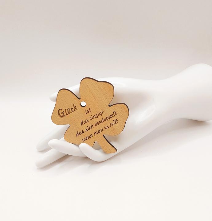 Image du produit ZNatur Pendentif trèfle Décoration cadeau avec gravure Le bonheur est le seul No.65