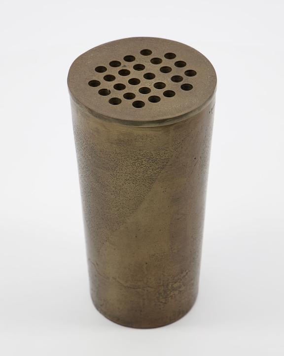 Actual product image House Doctor Flow Vase - Antique brass (211151024) (1 x, Ø 9 x 18 cm)