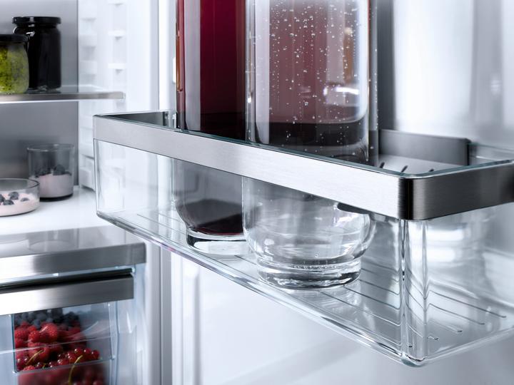 Actual product image Miele K 7674 E (238 l)