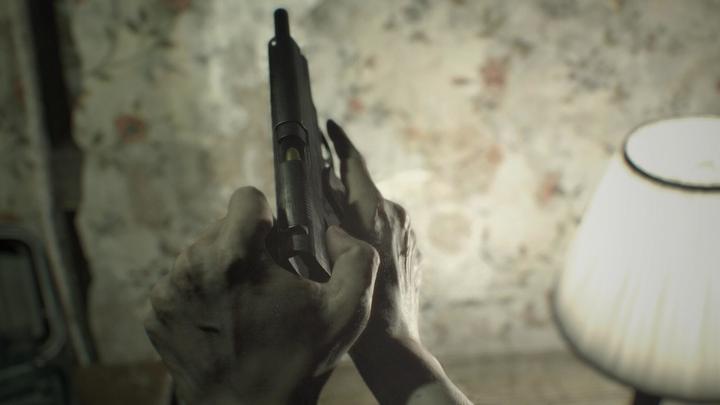 Immagine prodotto Capcom Resident Evil 7 Biohazard (PS4, IT)