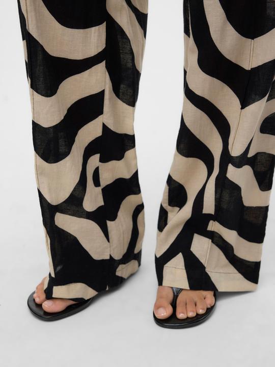 Immagine prodotto Vero Moda VMAGNETE Pantaloni a vita alta Pantaloni (XS)