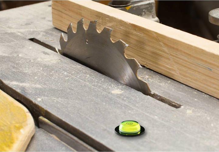 Image du produit Toolcraft Mini niveau à bulle en forme de disque 30 mm