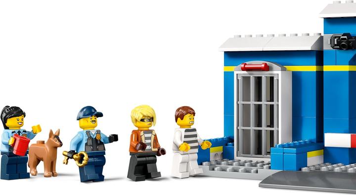 Produktbild LEGO Ausbruch aus der Polizeistation (60370, LEGO City)