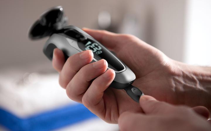 Produktbild Philips S9711 Rasierer inkl. Bartstyler & Reinigungsstation Pro