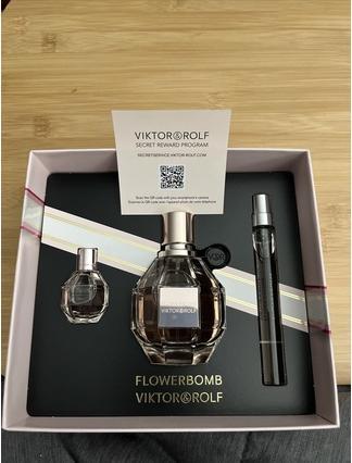 Image du produit Viktor & Rolf Flowerbomb (Eau de parfum, 50 ml)