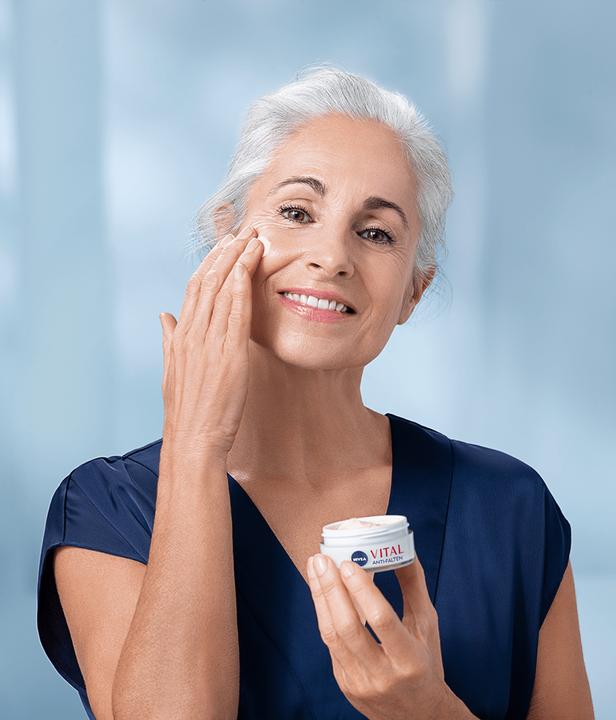 Actual product image NIVEA Vital Anti-wrinkle Intensive Day Care (50 ml, Day cream)