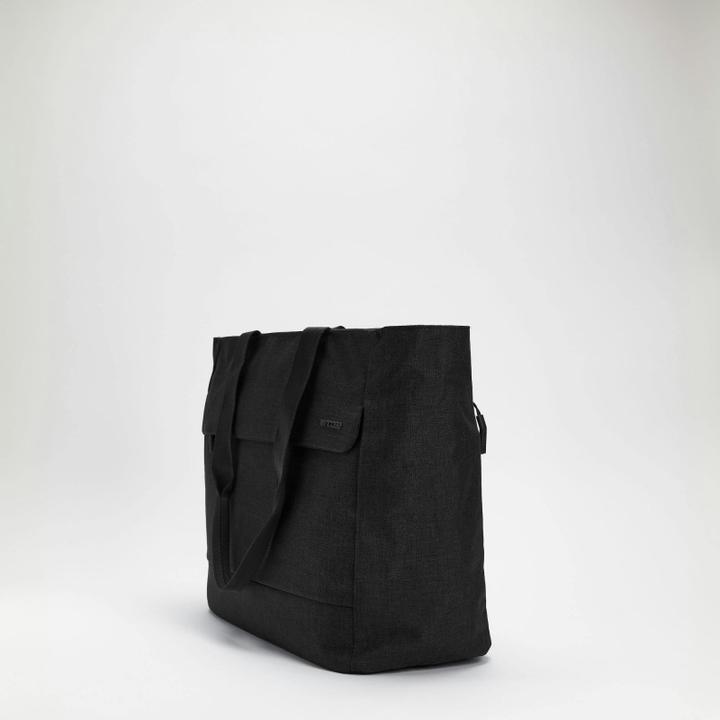 Actual product image Incase Crosstown Tote - Black (Case)