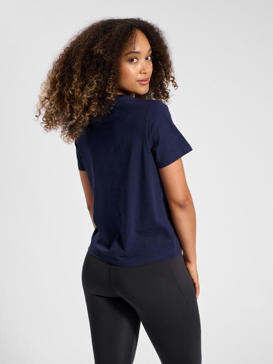 Actual product image hummel hmlICONS WOMAN T-SHIRT (XS)