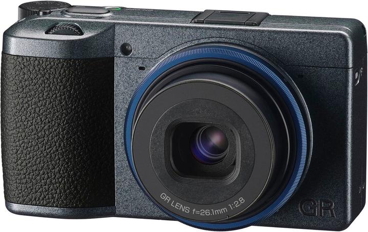 Image du produit RICOH GR IIIx Urban Edition (26 mm, 24.24 Mpx, APS-C / DX)