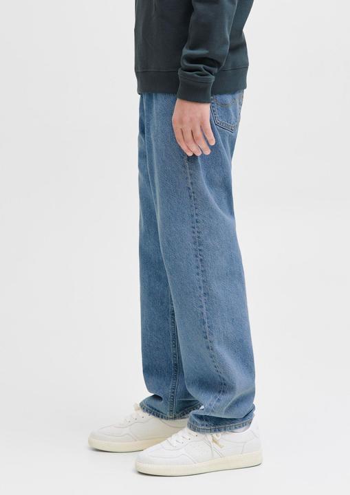 Actual product image Jack & Jones JJICHRIS JJORIGINAL SQ 267 JNR Relaxed Fit Jeans Junior Relaxed Fit Jeans (164)