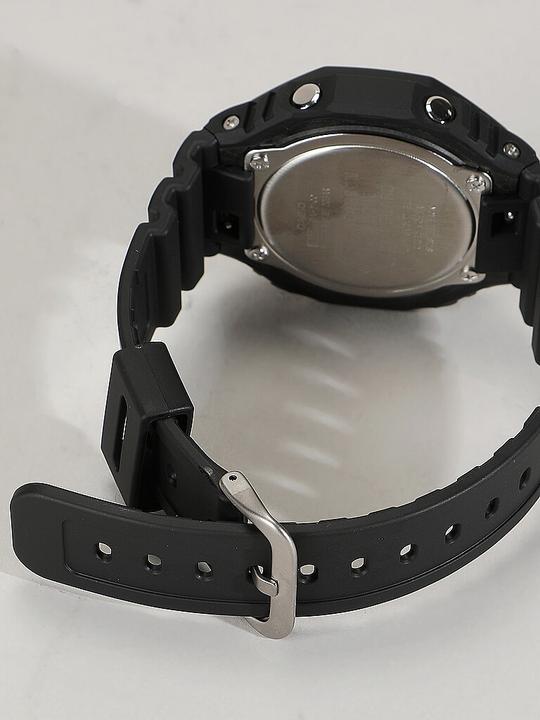 Produktbild G-Shock GA-2100-1A1ER (Chronograph, 45 mm)