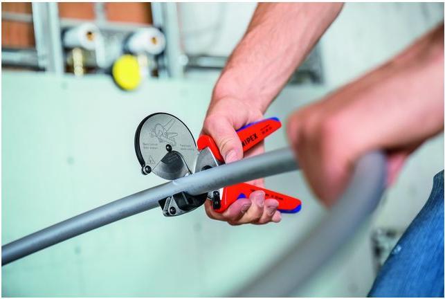 Actual product image Knipex Rohrschneider (210 mm)