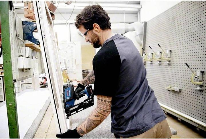 Productafbeelding Bosch Professional GNH 18V-64 Professioneel