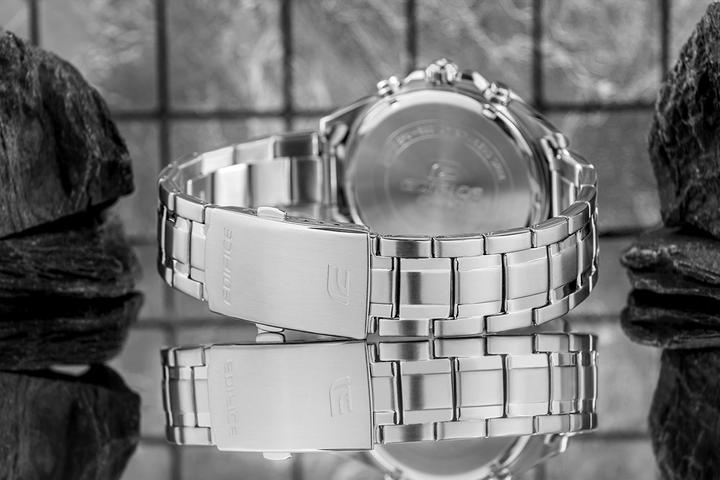 Actual product image Casio Edifice - EFV-580D-1AVUEF (Chronograph, 44 mm)