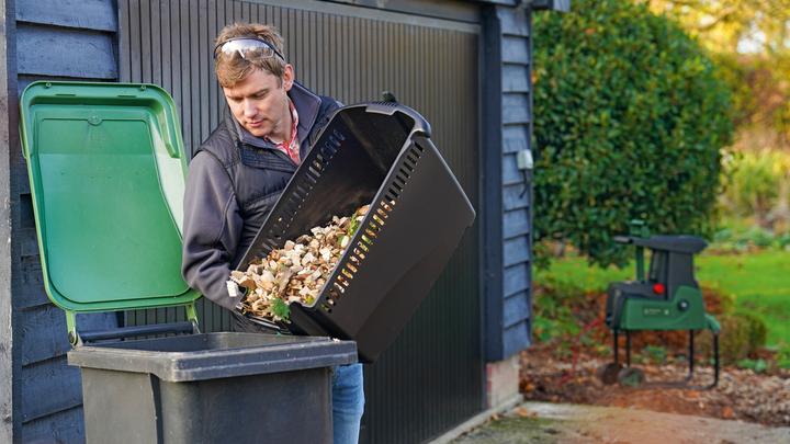 Produktbild Bosch Home & Garden AXT 23 TC