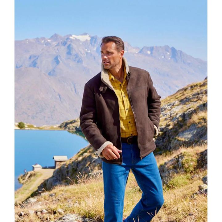 Actual product image Atlas For Men Mens Faux Suede Jacket (XL)