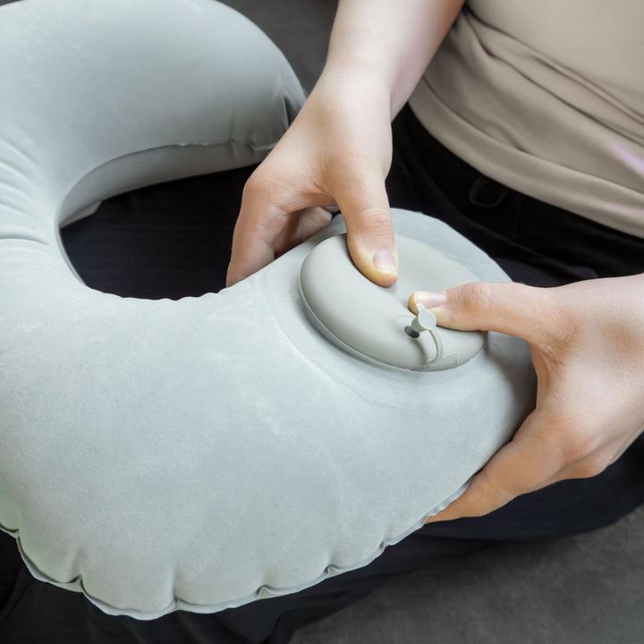 Produktbild Intirilife Aufblasbares Nackenkissen (Kopf- & Nackenkissen)
