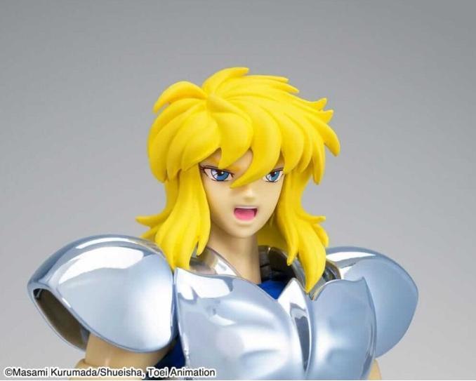 Actual product image Bandai Saint Seiya figurine S.H. Figuarts Cygnus Hyoga 20th Anniversary Ver. 16 cm