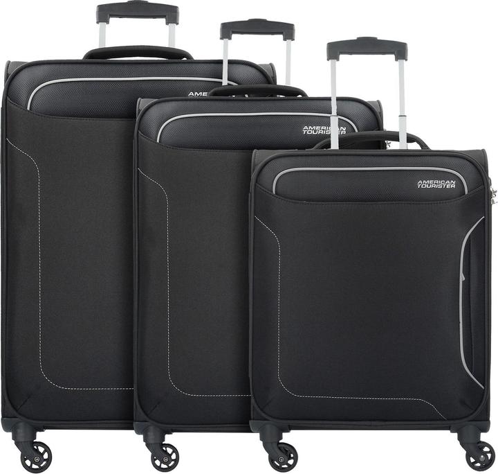 Actual product image American Tourister Holiday Heat 4 wheel suitcase set 3 pieces (217 l, XL (from 140l))