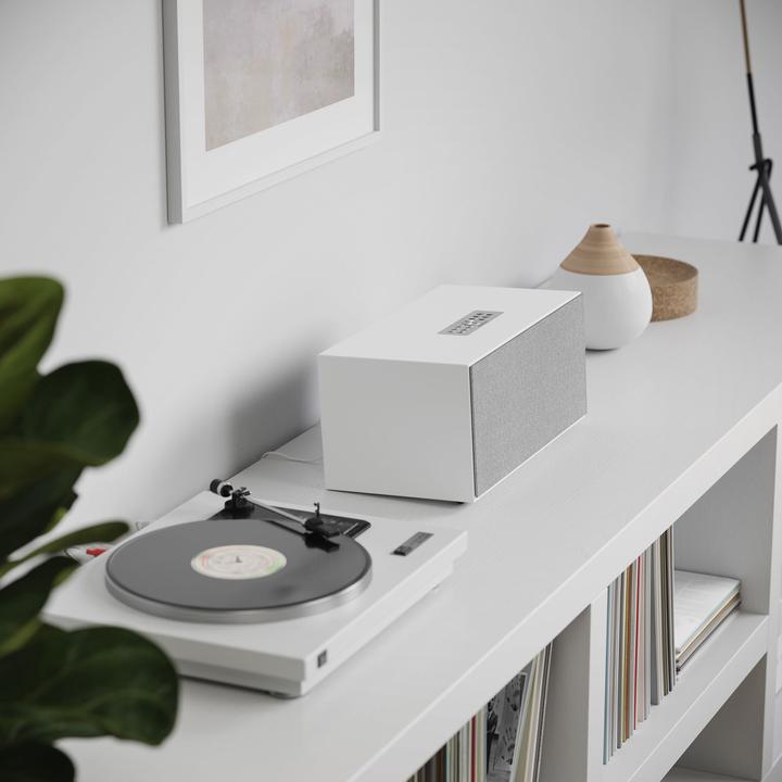 Actual product image Audio Pro C20 Multi-Room Speaker (Bluetooth, Airplay 2, Chromecast, Wi-Fi)