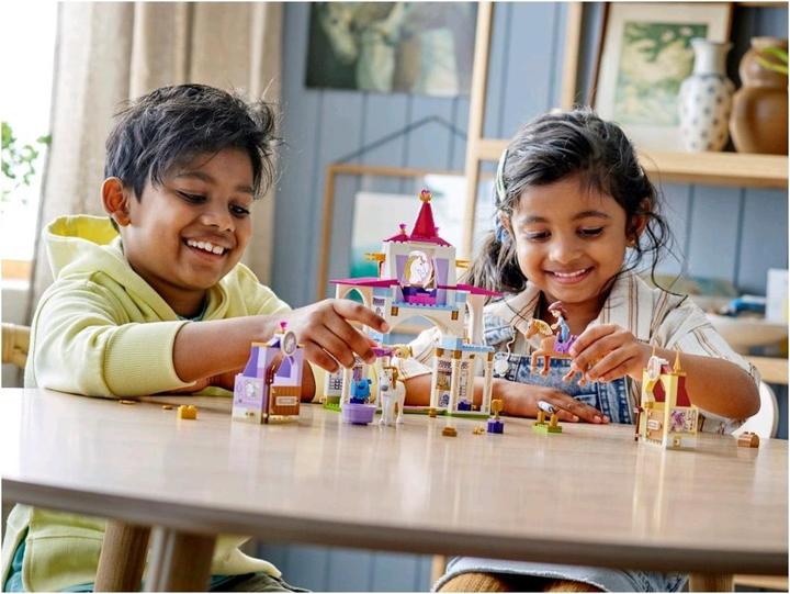 Immagine prodotto LEGO Disney Princess 43195 Belle e Rapunzel Cavallo Stabile (43195, LEGO Disney)