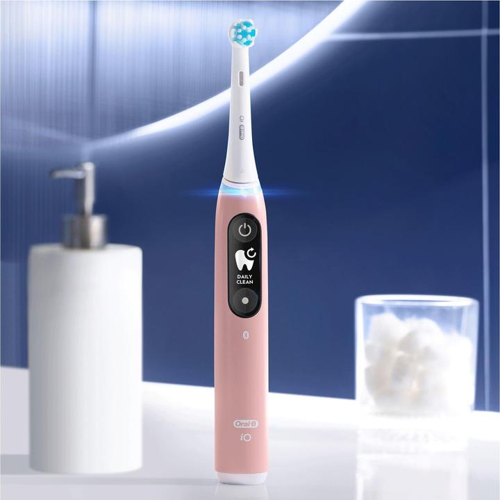 Actual product image Oral-B iO 6S (Oscillating toothbrush)
