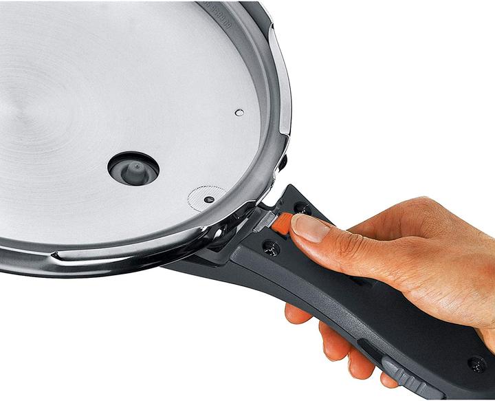 Produktbild WMF Schnellkochtopf 8,5l inkl. Einsatz Dampfkochtopf Perfect Plus Induktion (22 cm, Dampfkochtopf)