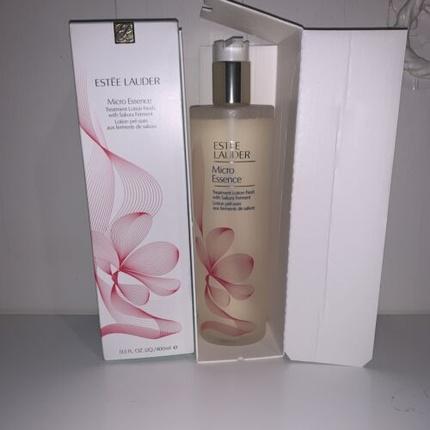 Produktbild Estée Lauder Micro Essence (400 ml)