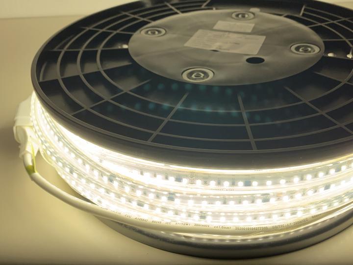Produktbild Lumina Swiss 50m LED-Streifen HD 230V 1455lm/m 15W/m Neutral (Neutralweiss, 5000 cm, Outdoor)
