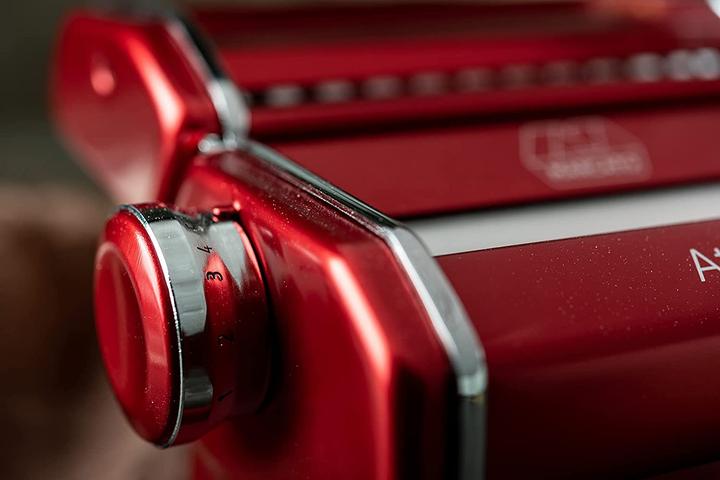 Actual product image Marcato Atlas 150 Colour Red