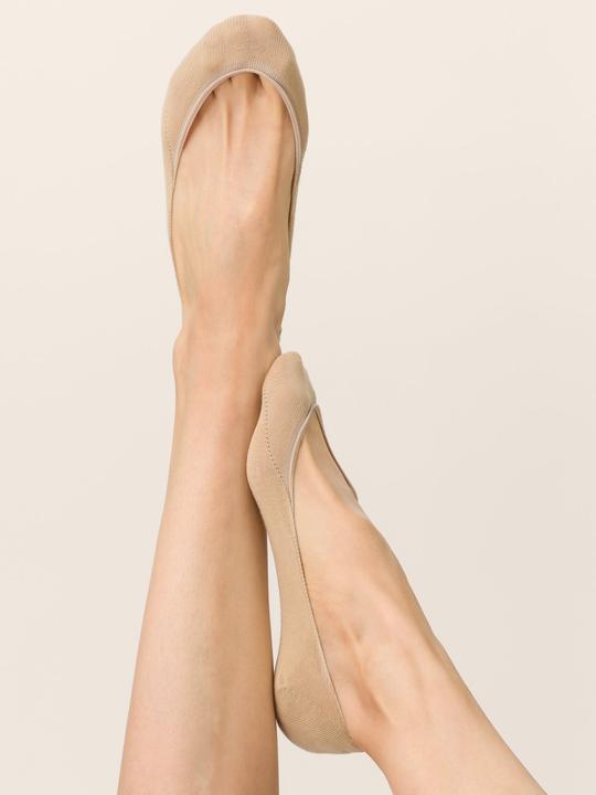 833 beige