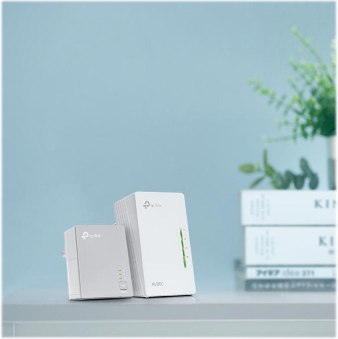 Actual product image TP-Link Powerline TL-WPA4221 KIT (600 Mbit/s)