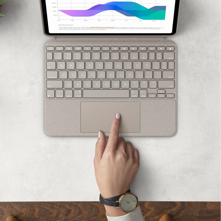 Actual product image Logitech Combo Touch (CH, iPad Pro 11 2020 (2. Gen), iPad Pro 11 2022 (4th Gen), iPad Pro 11 2018 (1. Gen), iPad Pro 11 2021 (3rd Gen))