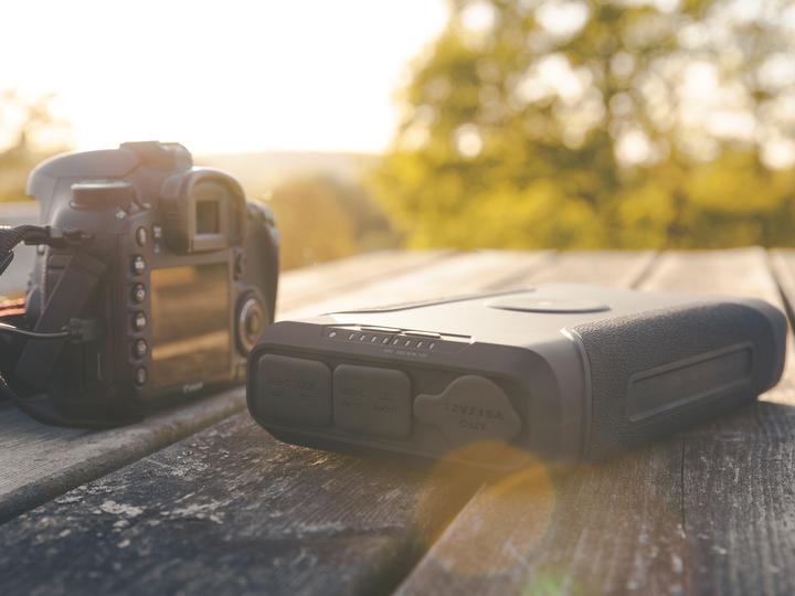 Produktbild Sandberg Survivor 7in1 (72000 mAh, 180 W, 266.40 Wh)