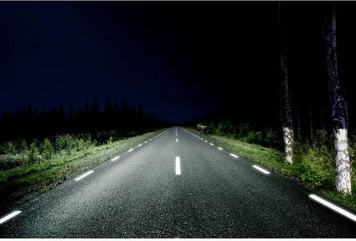 Actual product image Philips LED auxiliary headlamp Ultinon Drive 5050L