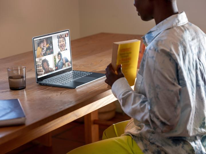Produktbild Microsoft Surface Laptop Go (12.40", Intel Core i5-1035G1, 8 GB, 128 GB, DE)