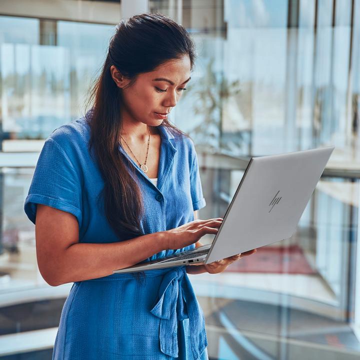 Produktbild HP ZBook Firefly 16 G11 (16", Intel Core Ultra 7 155H, 32 GB, 1000 GB, DE)