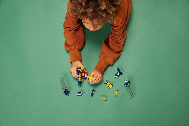 Actual product image LEGO Wolverine Mech (76202, LEGO Marvel)