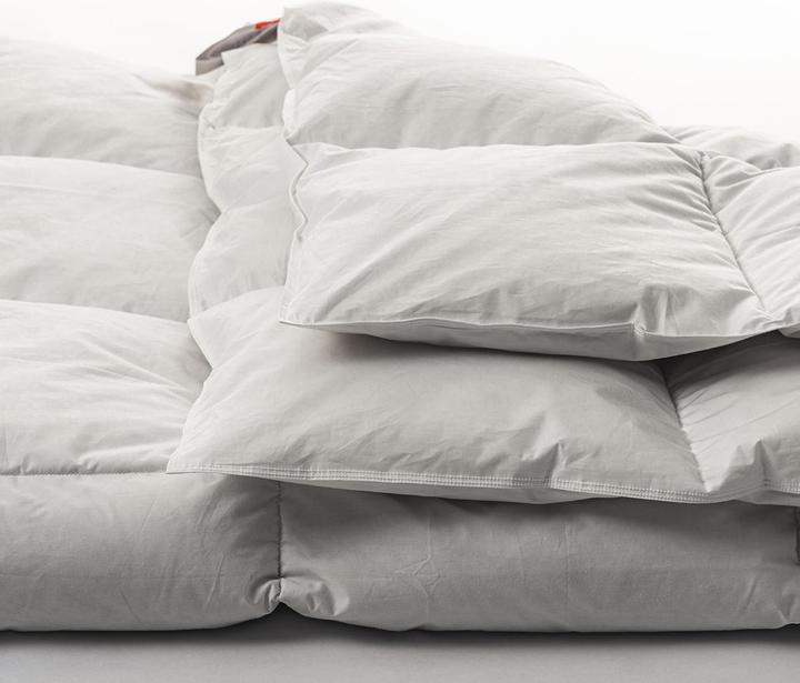 Actual product image Duvetsuisse Medium Goose Standard (590 g, 160 x 210 cm)