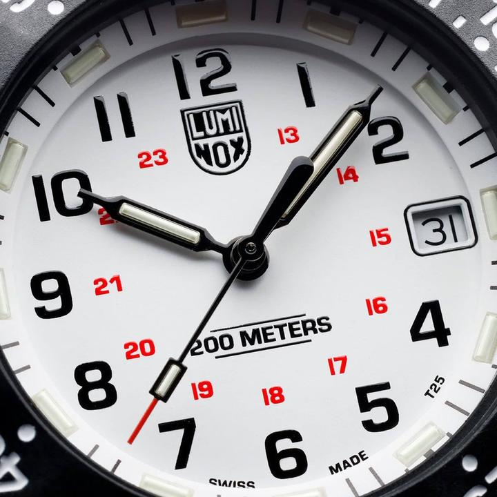 Actual product image Luminox Original Navy Seal 3000 Evo Series (Diving watch, 43 mm)
