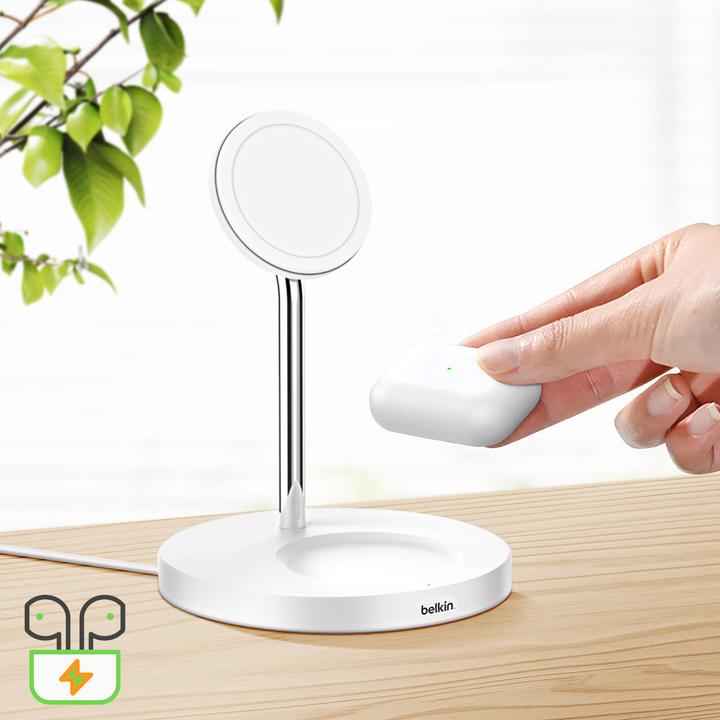 Image du produit Belkin Chargeur 2 en 1 Boost Charge Pro avec MagSafe (15 W)