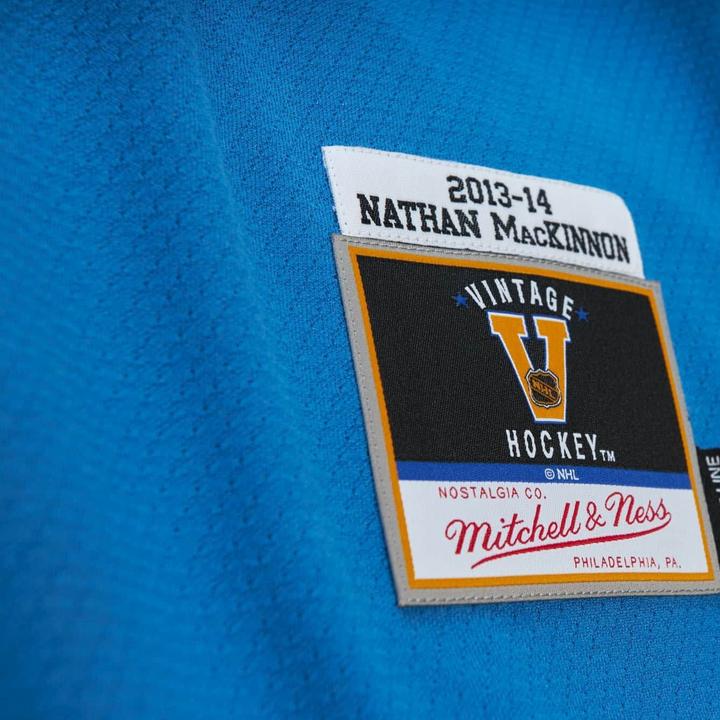 Image du produit Mitchell & Ness Blue Line Nathan Mackinnon Colorado Avalanche 2013 Jersey (S)
