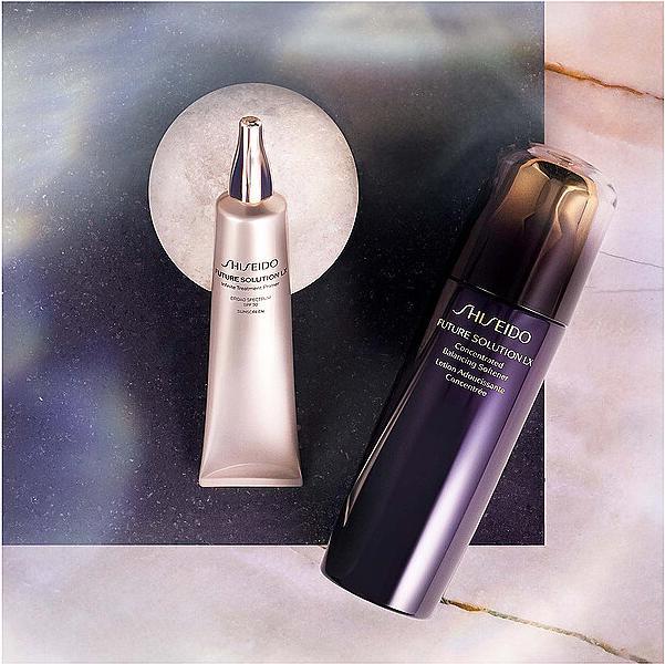 Immagine prodotto Shiseido Future Solution LX Primer di trattamento infinito 40ml