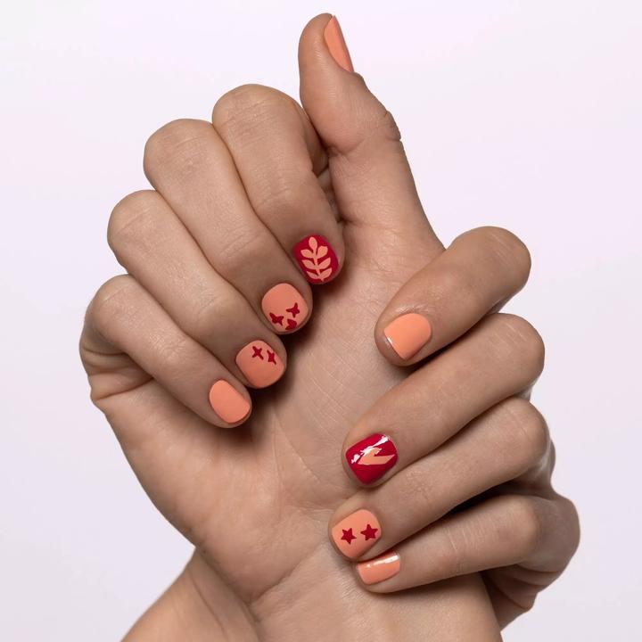 Image du produit essence Vernis à ongles Nail Art Stencils (Dissolvant pour vernis à ongles, Blanc)