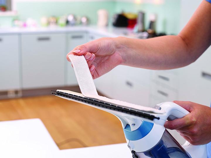 Produktbild Black & Decker 3in1 Akku-Fensterreiniger-Set