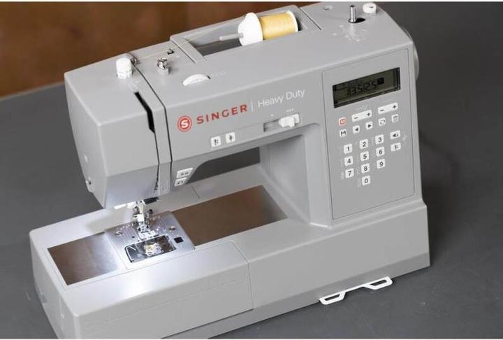 Actual product image Singer HD6705C